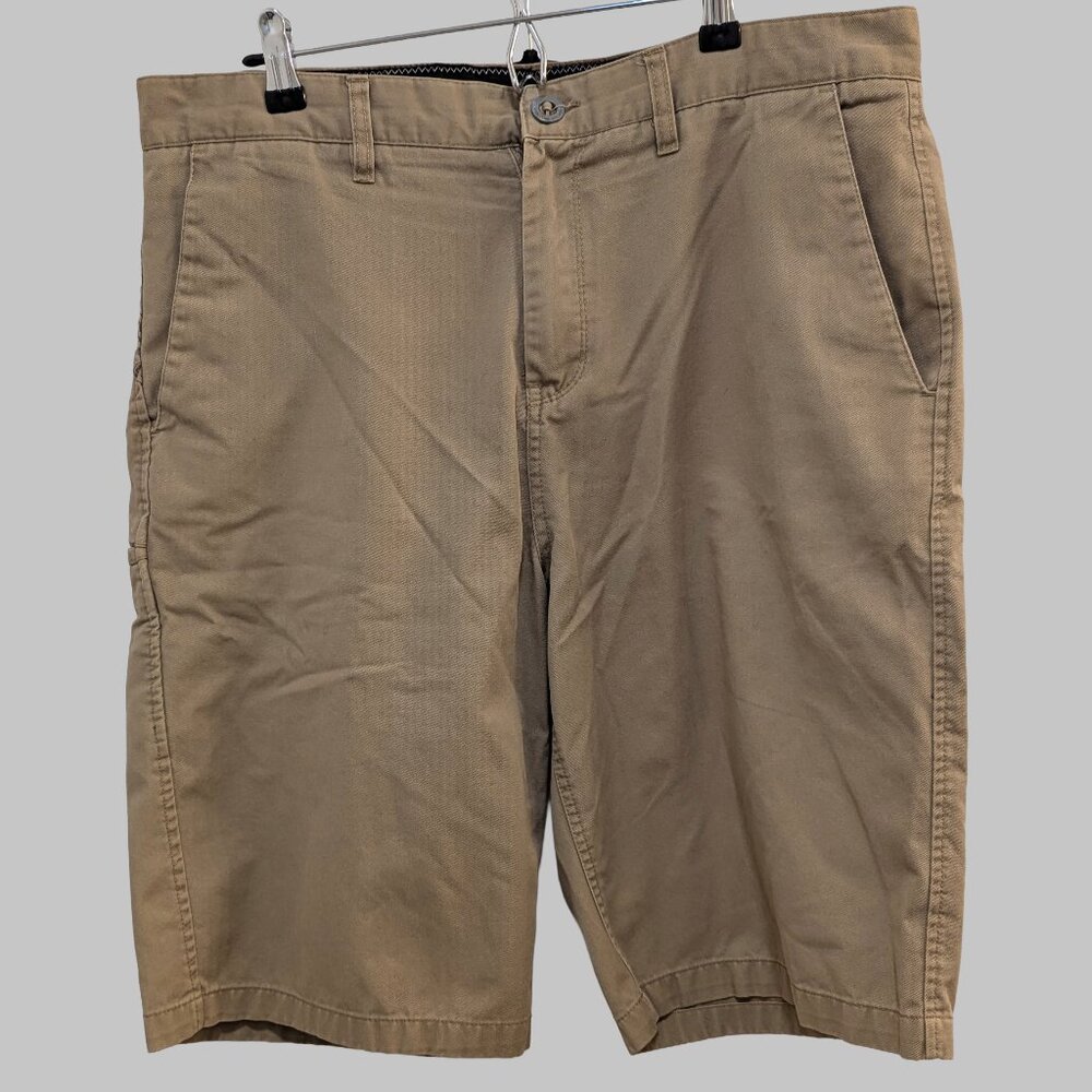 Volcom Men's Shorts | Size 36 | Inseam 11.5"